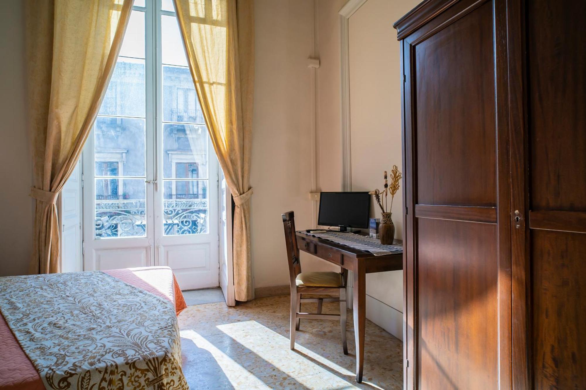 San Demetrio Hotel Catania Ngoại thất bức ảnh